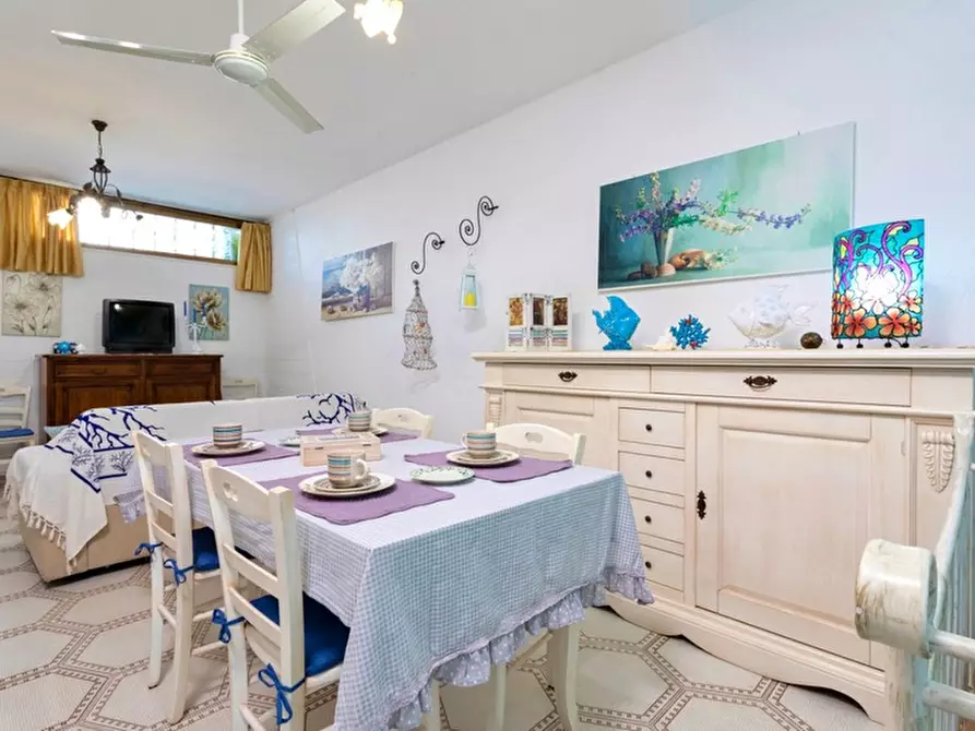 Immagine 13 di Casa bifamiliare in vendita  in Via delle Caselle a Taviano