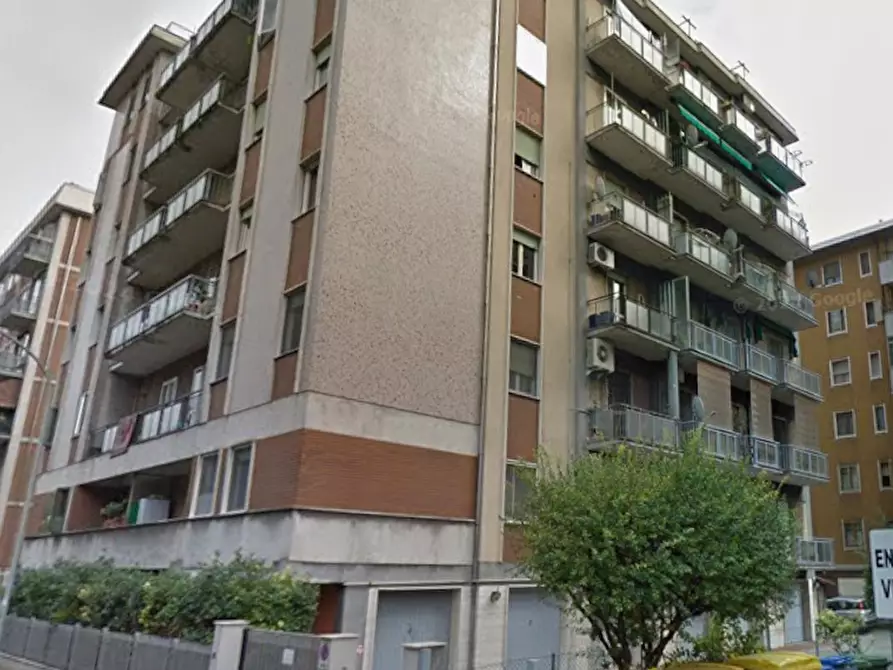 Immagine 4 di Appartamento in vendita  in Viale Vittorio Alfieri a Mantova