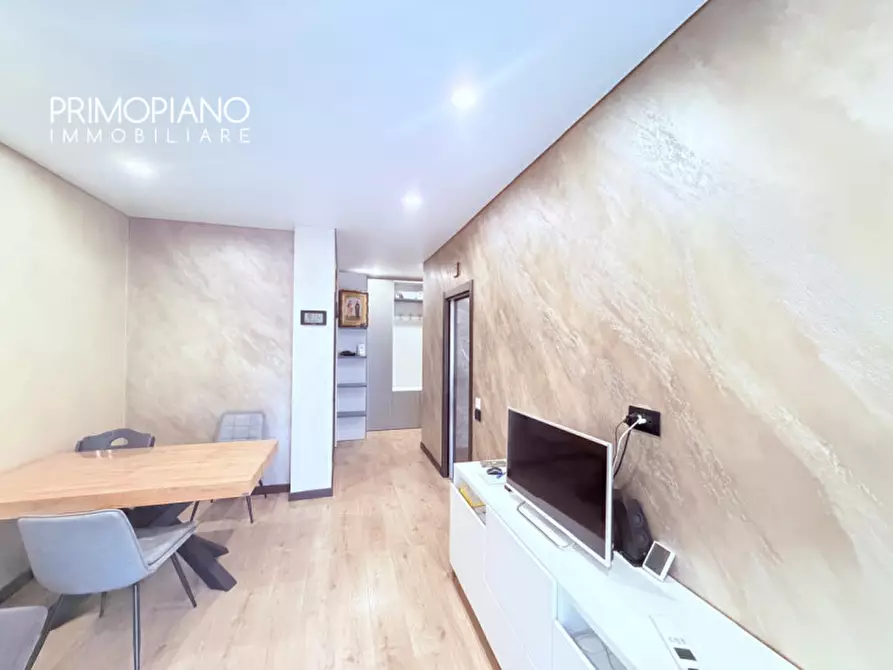 Immagine 5 di Appartamento in vendita  in Via Lungadige Marco Apuleio a Trento