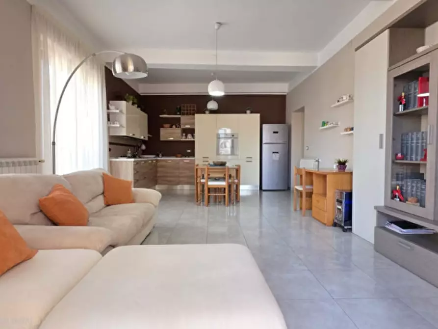 Immagine 5 di Appartamento in vendita  in VIA DEL SOLE, 38 a Milazzo