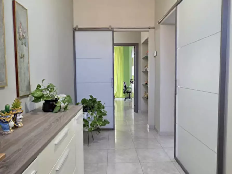Immagine 10 di Appartamento in vendita  in VIA DEL SOLE, 38 a Milazzo