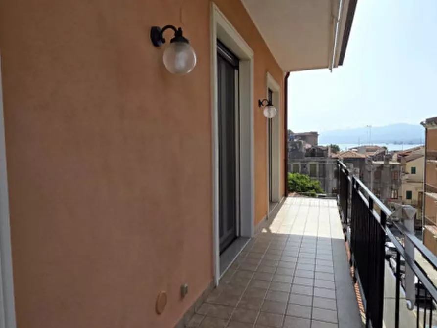 Immagine 31 di Appartamento in vendita  in VIA DEL SOLE, 38 a Milazzo