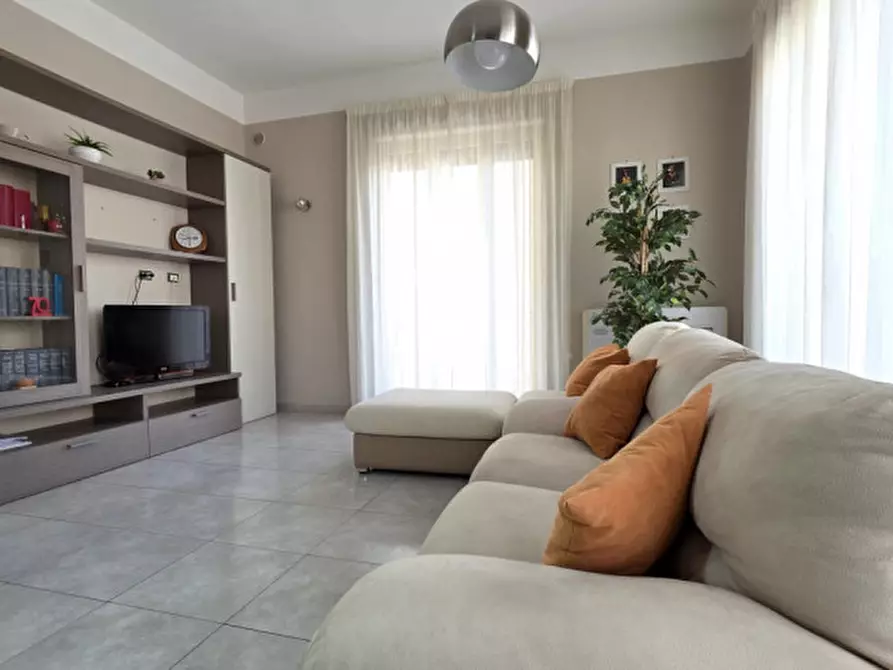 Immagine 35 di Appartamento in vendita  in VIA DEL SOLE, 38 a Milazzo