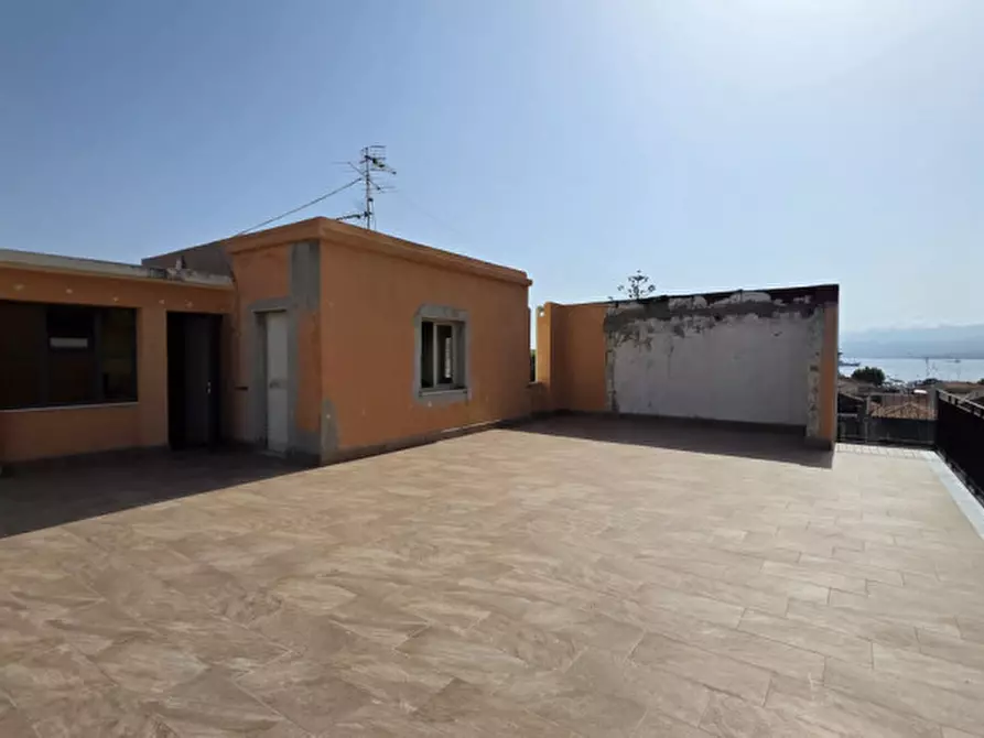 Immagine 47 di Appartamento in vendita  in VIA DEL SOLE, 38 a Milazzo