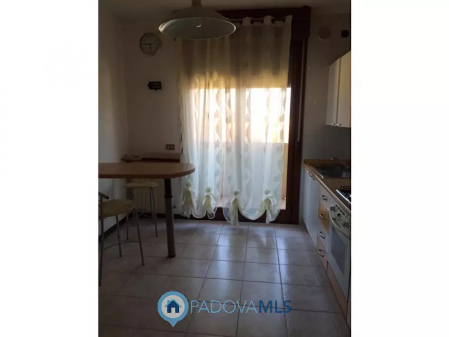 Immagine 4 di Appartamento in vendita  in Via Po, 34 a Montegrotto Terme
