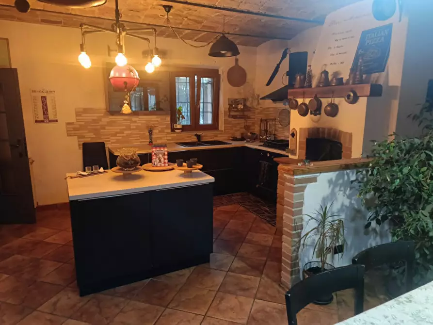 Immagine 17 di Casa indipendente in vendita  in Cantone Corno 22 a Casale Monferrato