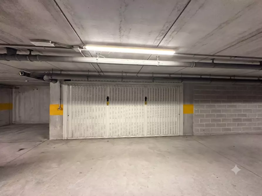 Immagine 7 di Ufficio in vendita  in VIA DELLE INDUSTRIE a Venezia