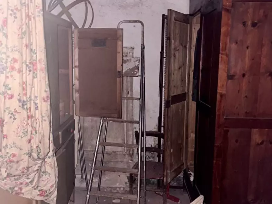 Immagine 11 di Appartamento in vendita  in Centro a Cavriglia