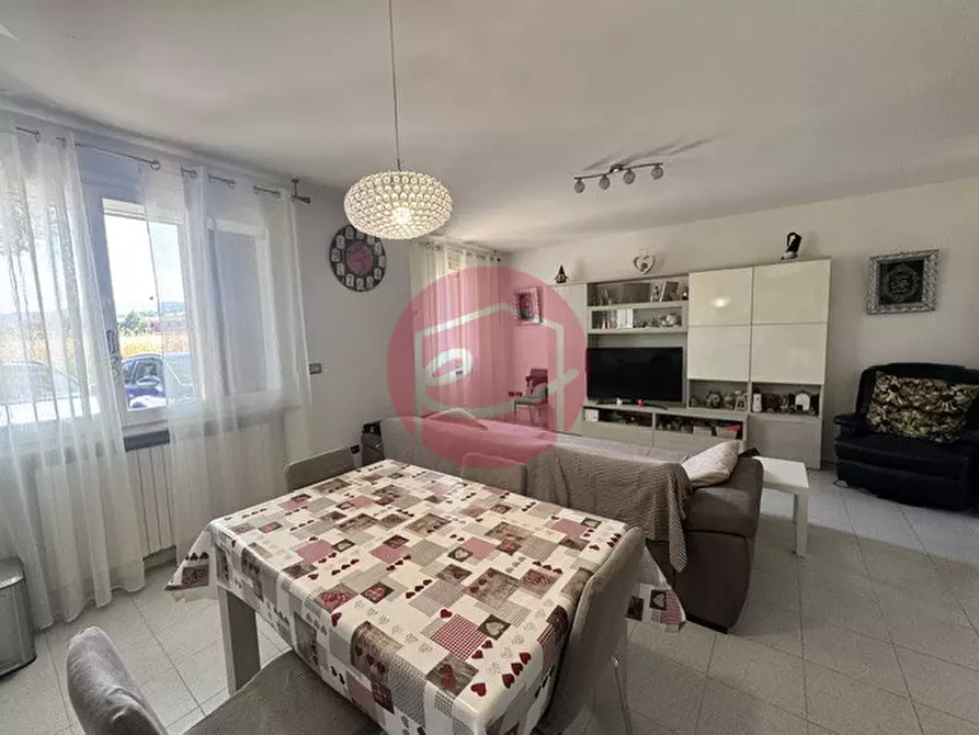 Immagine 2 di Appartamento in vendita  a Novafeltria