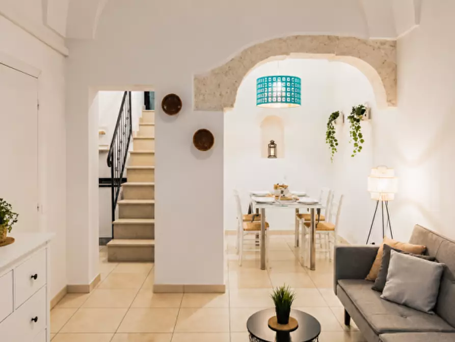 Immagine 2 di Appartamento in vendita  in Via Aurelio Saffi 46 a Ostuni