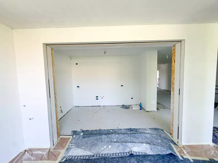 Immagine 2 di Appartamento in vendita  in Via Antonio Cavarzerani a Treviso