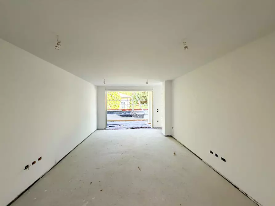 Immagine 6 di Appartamento in vendita  in Via Antonio Cavarzerani a Treviso