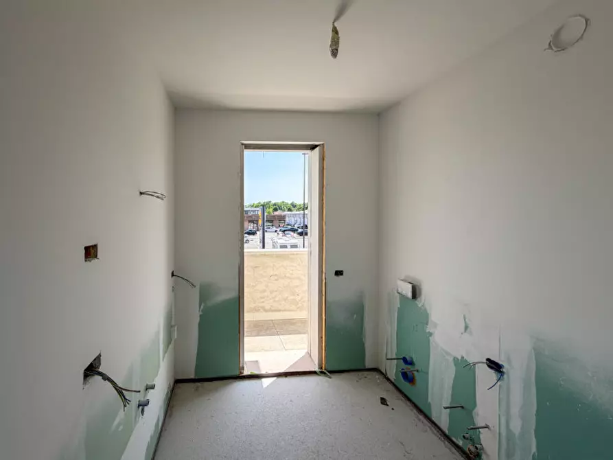 Immagine 10 di Appartamento in vendita  in Via Antonio Cavarzerani a Treviso