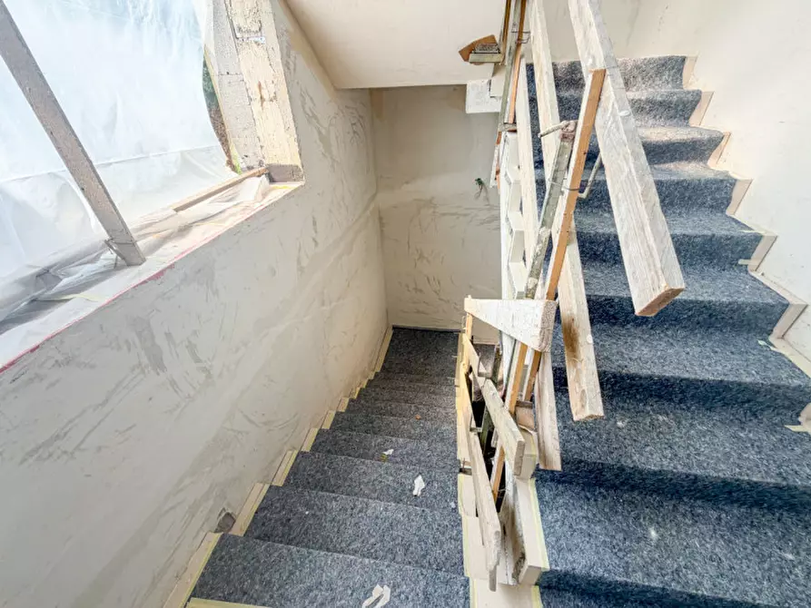 Immagine 14 di Appartamento in vendita  in Via Antonio Cavarzerani a Treviso