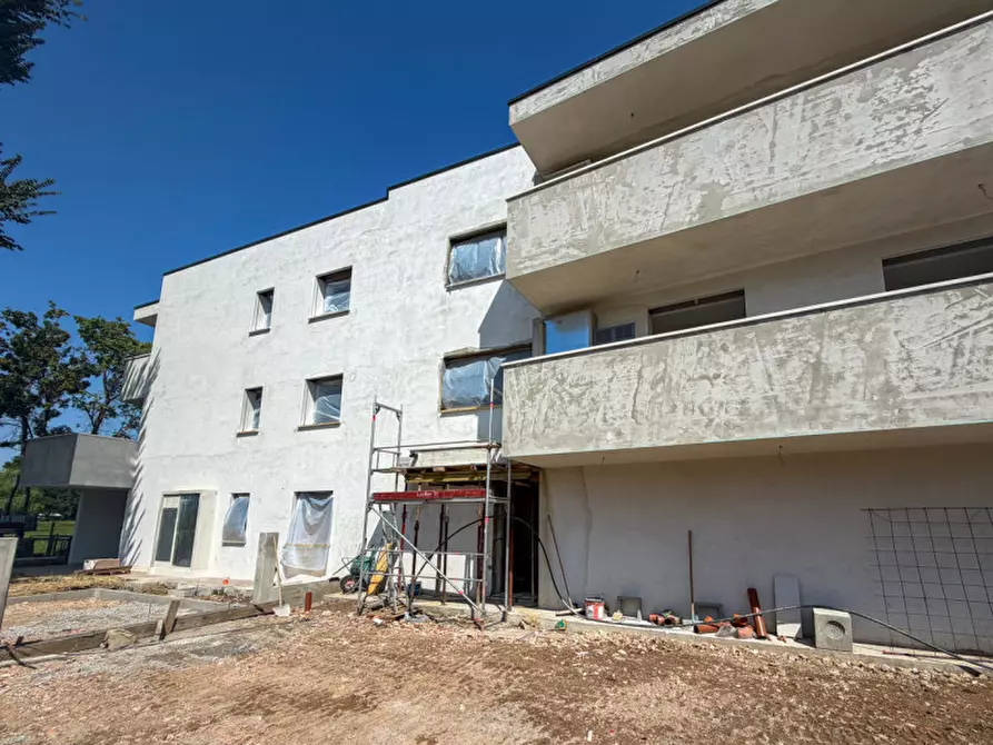 Immagine 15 di Appartamento in vendita  in Via Antonio Cavarzerani a Treviso