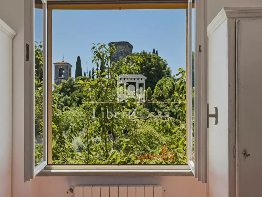 Immagine 10 di Appartamento in vendita  in Via Giorgio La Pira a San Felice Del Benaco