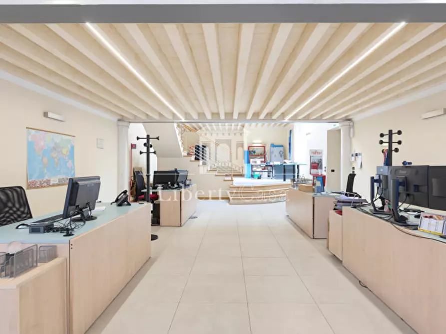 Immagine 10 di Ufficio in vendita  in Via Bruno Corti a Villanuova Sul Clisi