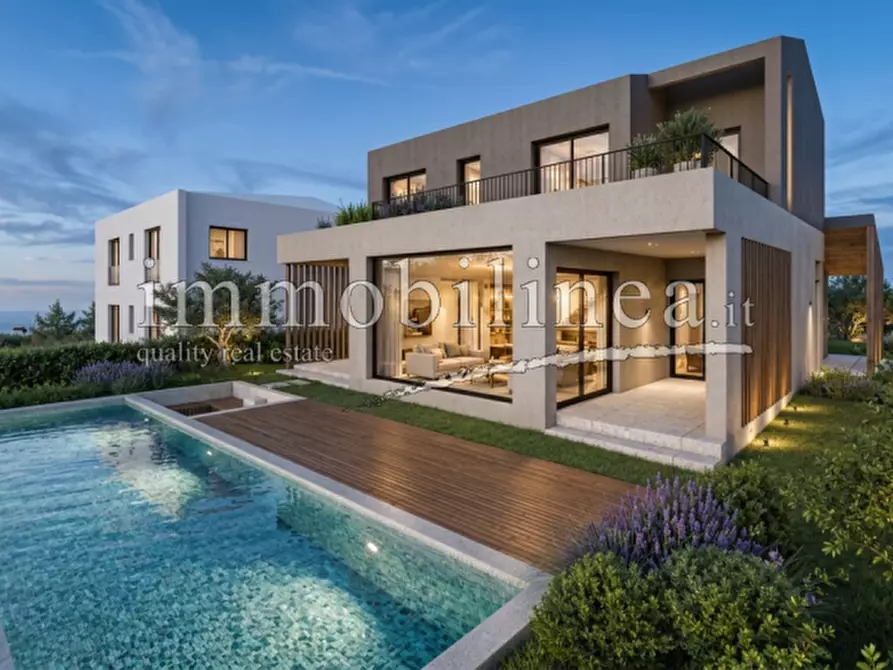 Immagine 2 di Villa in vendita  in Via A. Aleardi a Torri Del Benaco