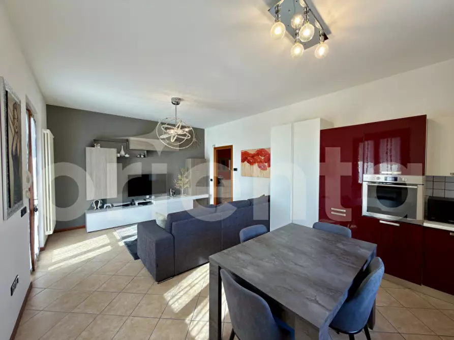 Immagine 4 di Appartamento in vendita  in Via San Giovanni 126 a Montichiari