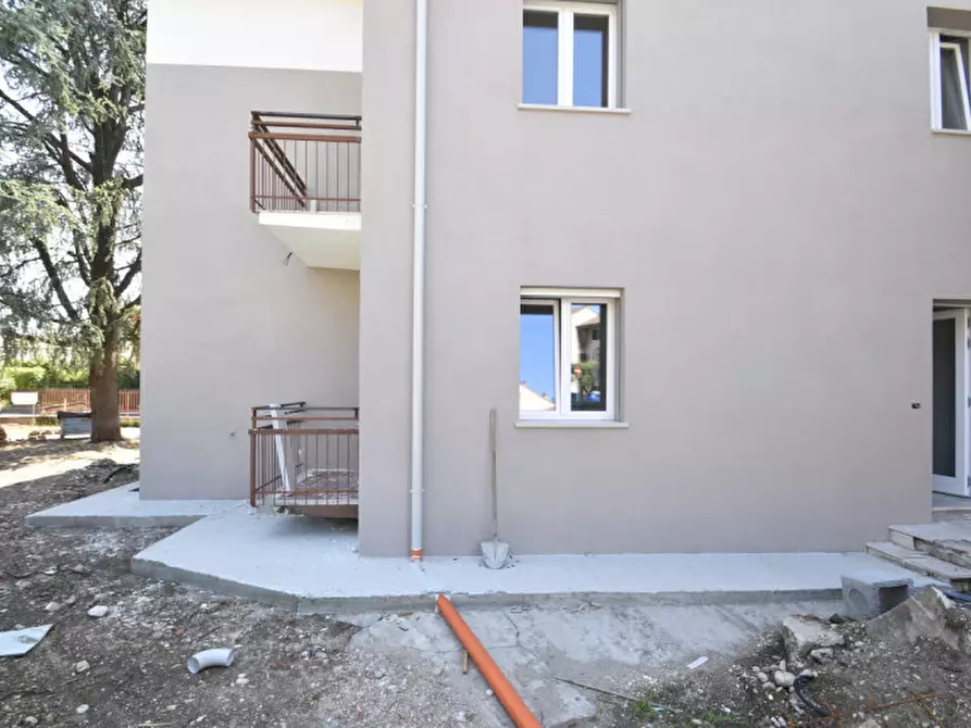 Immagine 5 di Appartamento in vendita  in VIA STADIO a Bussolengo