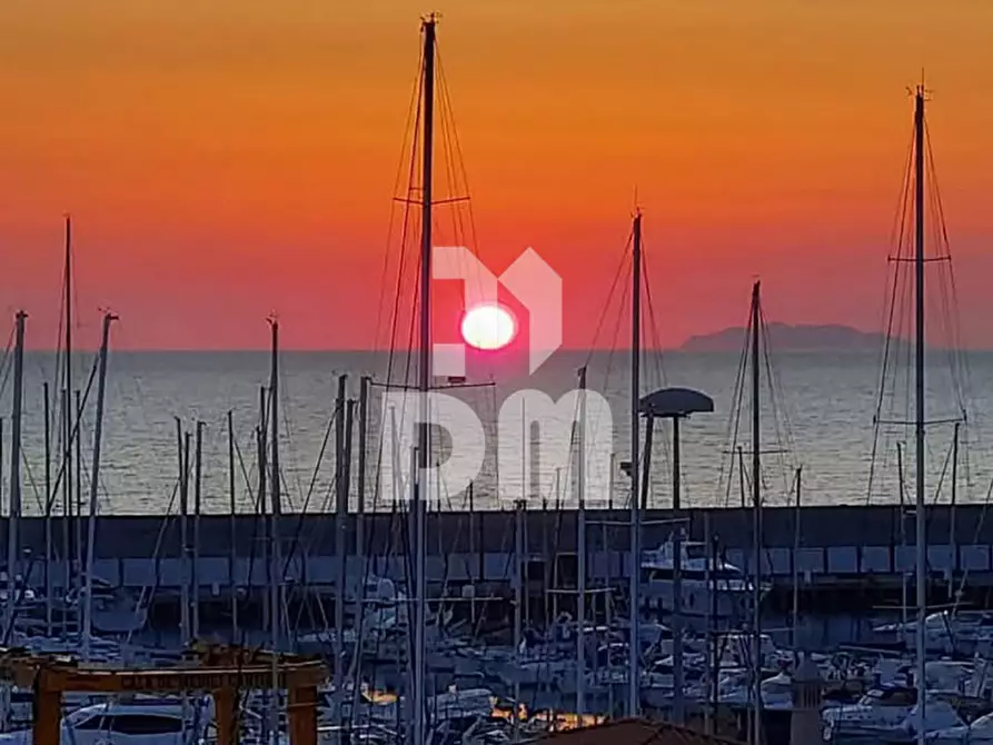 Immagine 22 di Appartamento in vendita  in Via Gioacchino Rossini a Rosignano Marittimo
