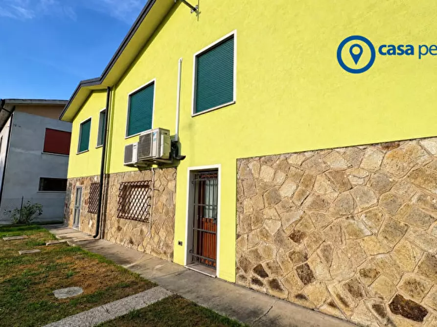 Immagine 4 di Villa in vendita  in Via Cristoforo Colombo a Polesella