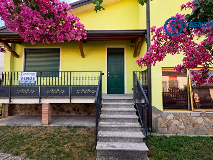 Immagine 6 di Villa in vendita  in Via Cristoforo Colombo a Polesella