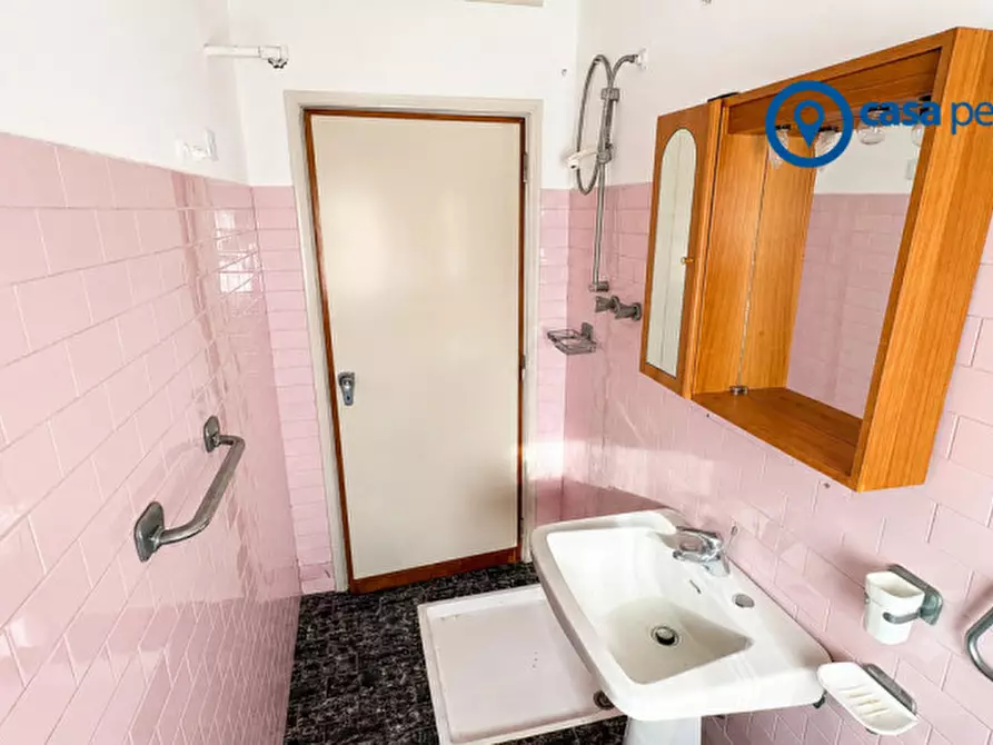 Immagine 25 di Villa in vendita  in Via Cristoforo Colombo a Polesella