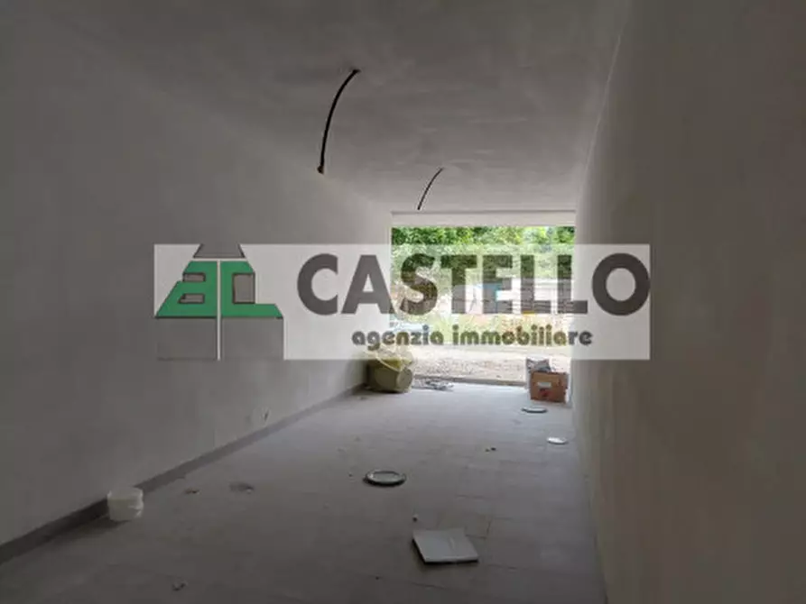 Immagine 38 di Appartamento in vendita  in Via Chiesa a Stra