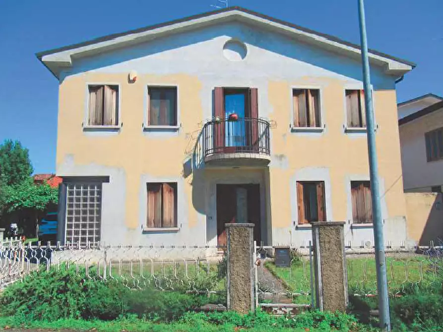 Immagine 1 di Casa indipendente in vendita  in Via Confine, 12 a Concordia Sagittaria