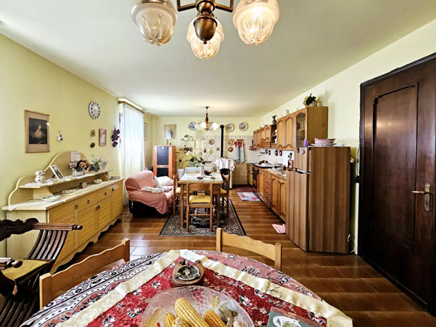 Immagine 3 di Casa indipendente in vendita  in Via Guglielmo Marconi a Pozzonovo
