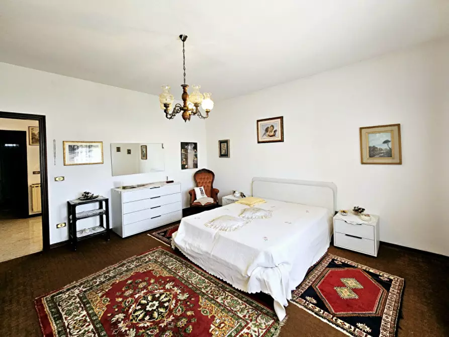 Immagine 11 di Casa indipendente in vendita  in Via Guglielmo Marconi a Pozzonovo
