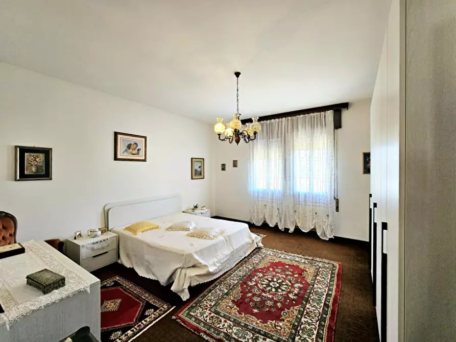 Immagine 16 di Casa indipendente in vendita  in Via Guglielmo Marconi a Pozzonovo