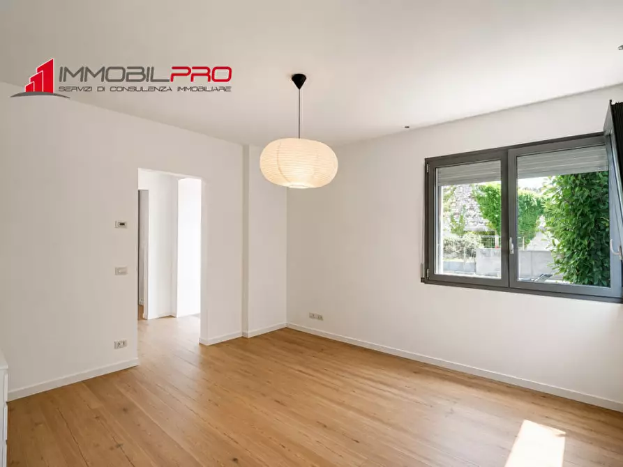 Immagine 9 di Appartamento in vendita  in Via Silvio Pellico, 2 a Zanè