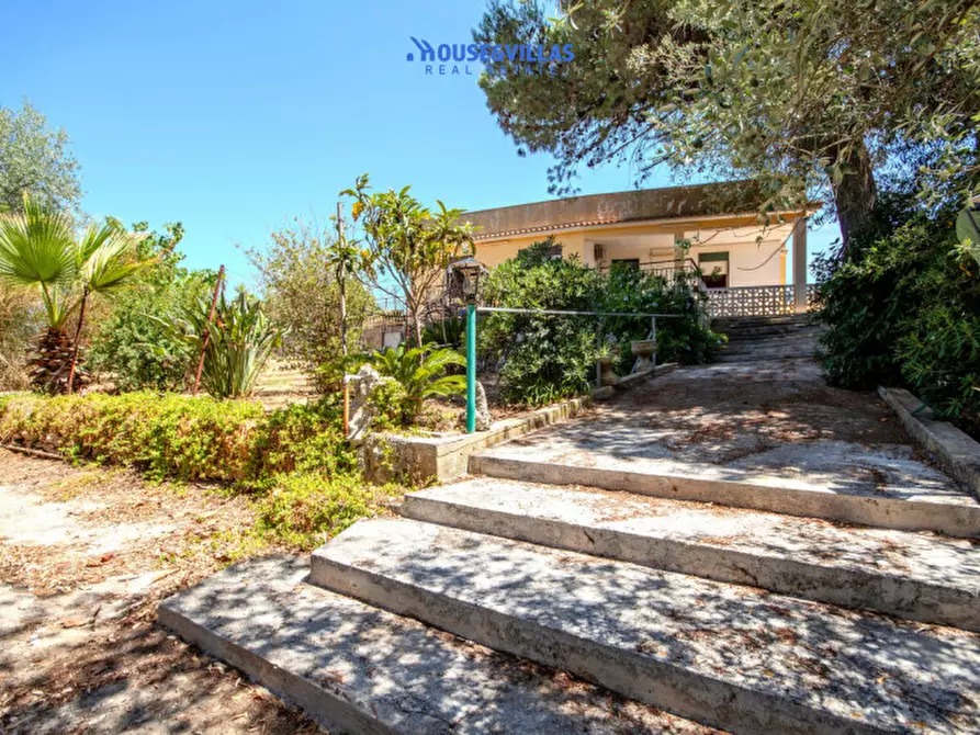 Immagine 15 di Villa in vendita  in Contrada spinita a Avola