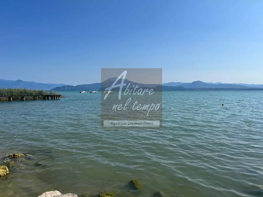 Immagine 3 di Terreno in vendita  in Via Antonio Vivaldi a Sirmione
