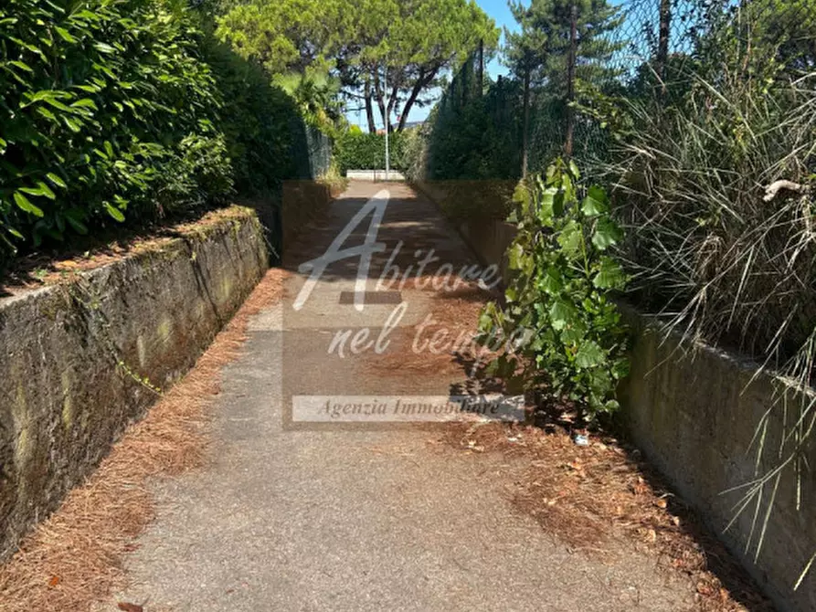 Immagine 14 di Terreno in vendita  in Via Antonio Vivaldi a Sirmione