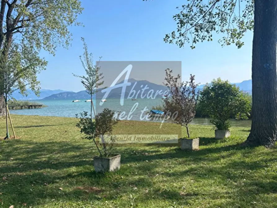 Immagine 27 di Terreno in vendita  in Via Antonio Vivaldi a Sirmione