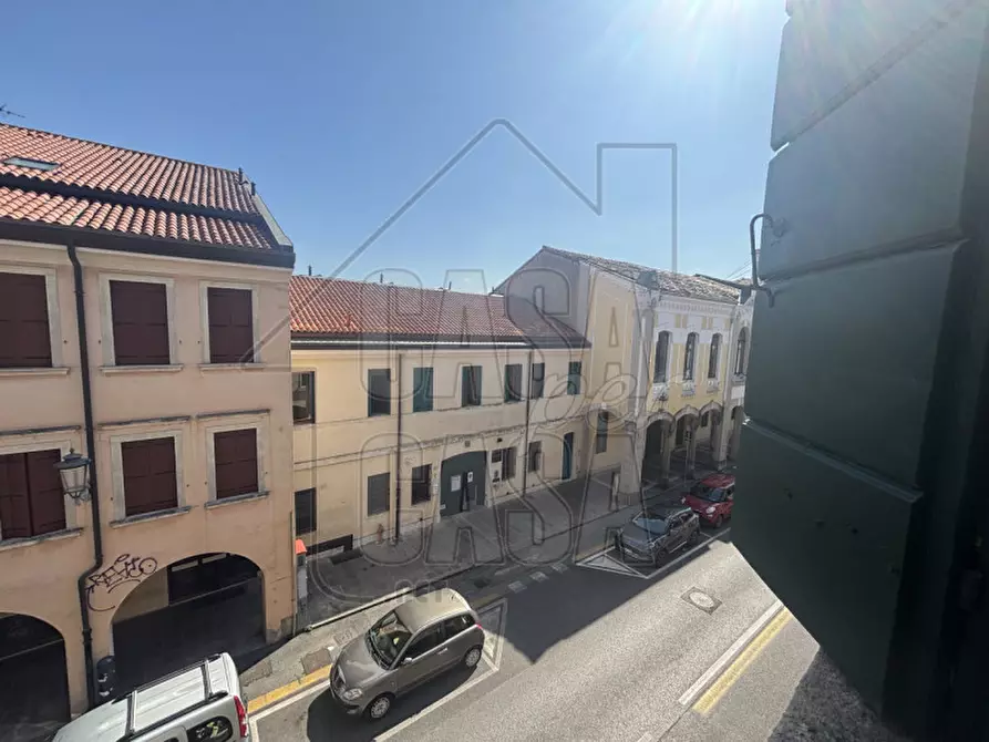 Immagine 10 di Appartamento in vendita  in Via Ognissanti a Padova