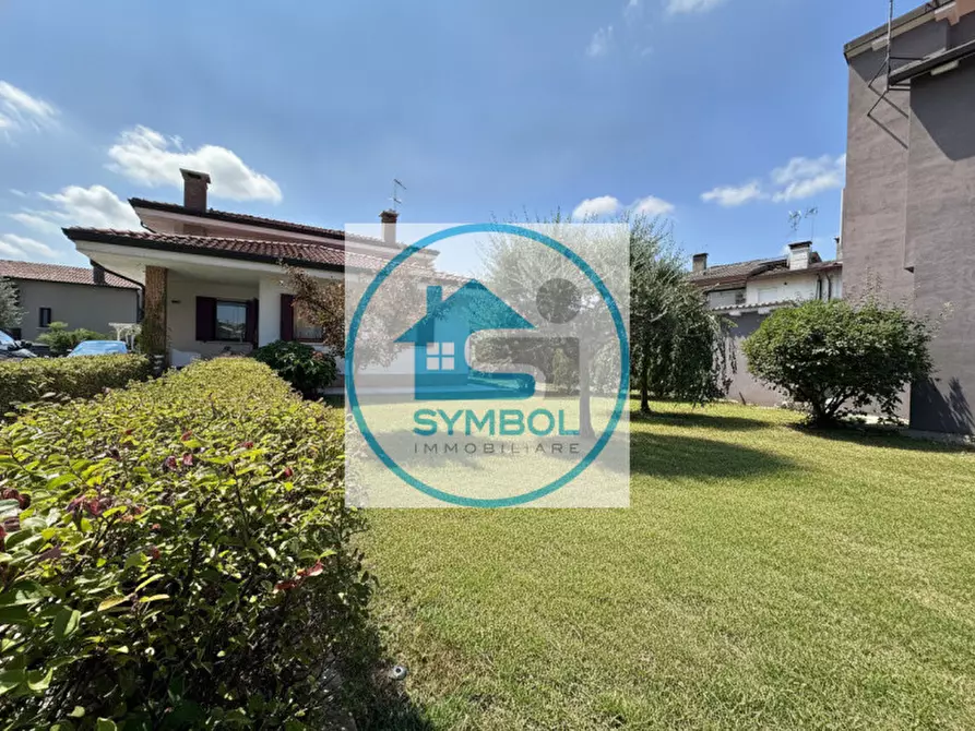 Immagine 77 di Casa indipendente in vendita  in via S. Allende a Salzano