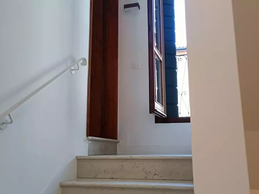 Immagine 15 di Casa indipendente in affitto  in via ospedale civile a Padova