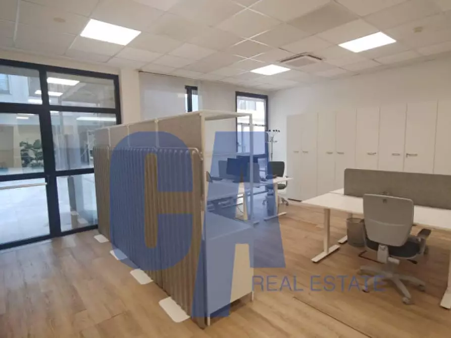Immagine 3 di Ufficio in affitto  in VIALE LANCETTI VINCENZO a Milano
