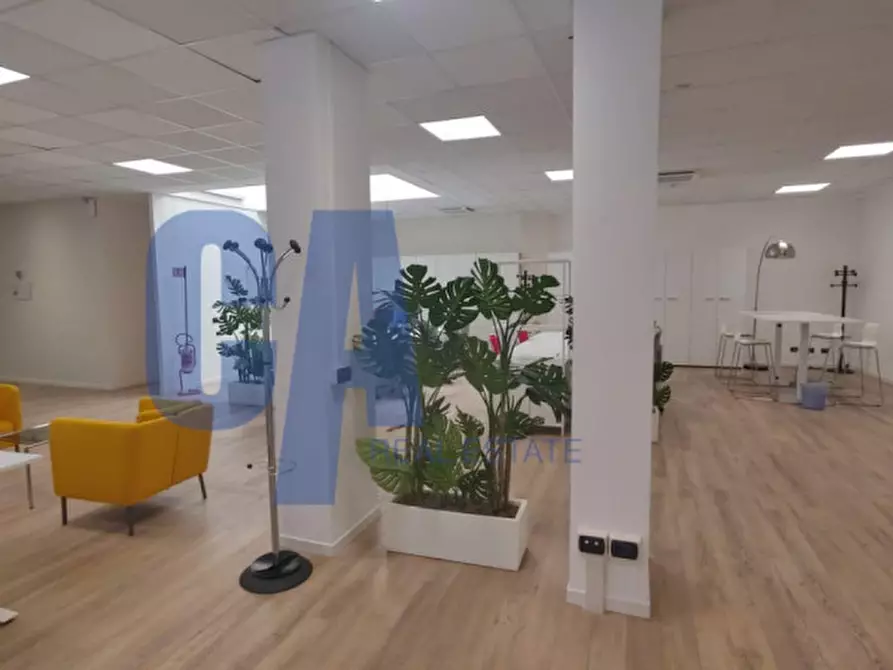 Immagine 8 di Ufficio in affitto  in VIALE LANCETTI VINCENZO a Milano