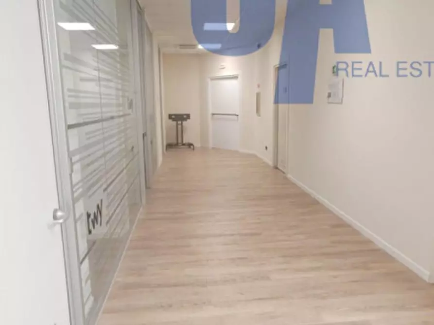 Immagine 17 di Ufficio in affitto  in VIALE LANCETTI VINCENZO a Milano