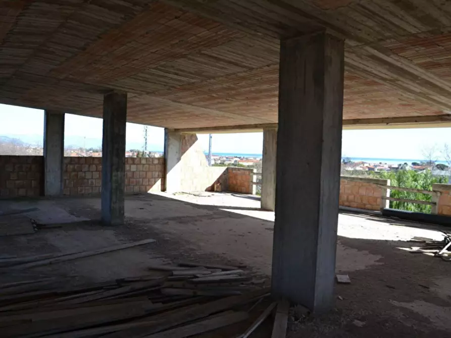 Immagine 10 di Negozio in vendita  in Via Nazionale, San Sostene CZ, Italia a San Sostene