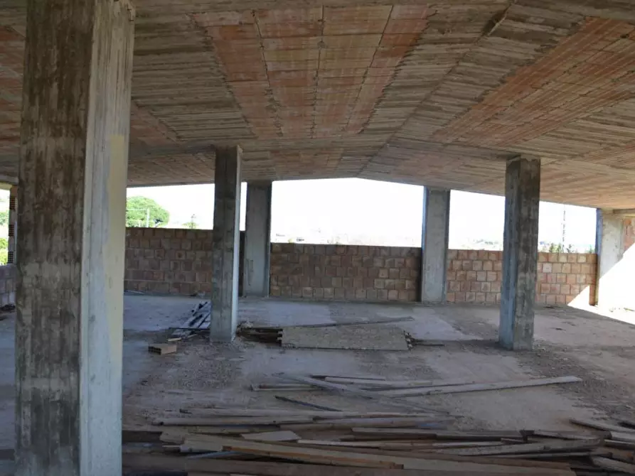 Immagine 12 di Negozio in vendita  in Via Nazionale, San Sostene CZ, Italia a San Sostene