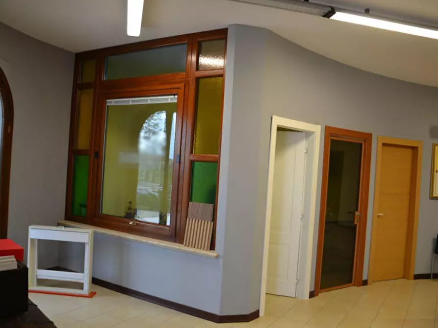 Immagine 13 di Negozio in vendita  in Via Nazionale, San Sostene CZ, Italia a San Sostene