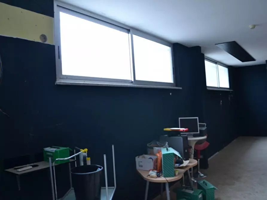 Immagine 14 di Negozio in vendita  in Via Nazionale, San Sostene CZ, Italia a San Sostene