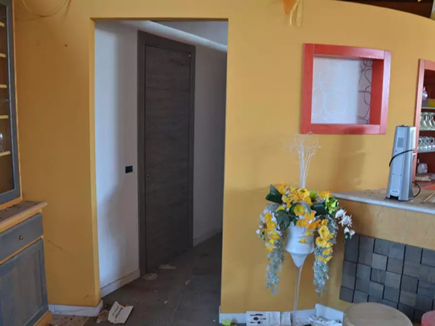 Immagine 11 di Negozio in vendita  in Via Nazionale, San Sostene CZ, Italia a San Sostene