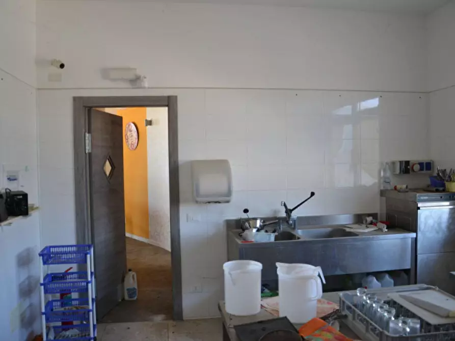 Immagine 20 di Negozio in vendita  in Via Nazionale, San Sostene CZ, Italia a San Sostene